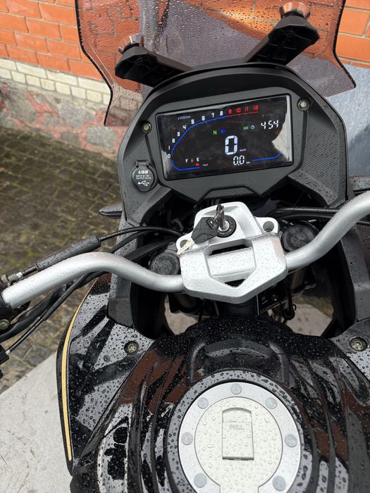 Мотоцикл Kovi ADV 300