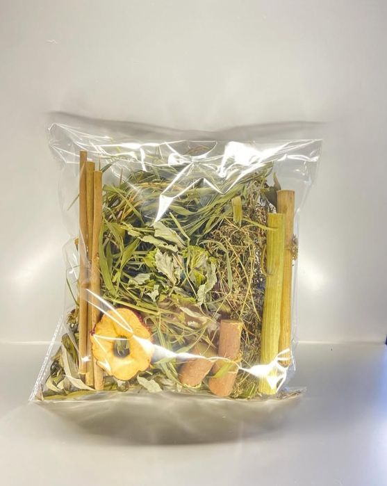 Зелений раціон: папуги,гризуни. Зеленый рацион попугаи,грызуны