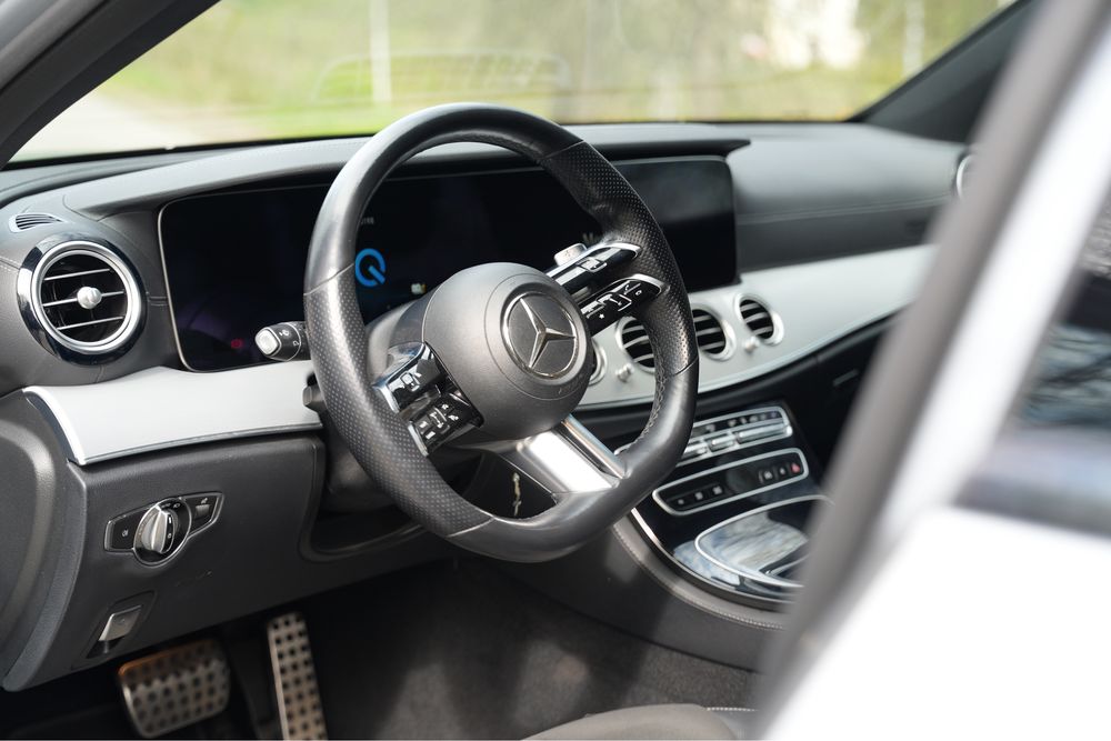 Mercedes Benz E300De IVA Dedutivel
