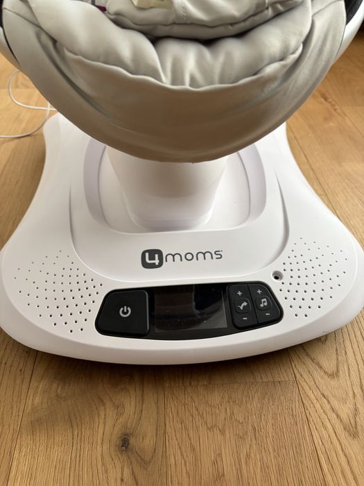 Bujaczek 4Moms mamaroo 4