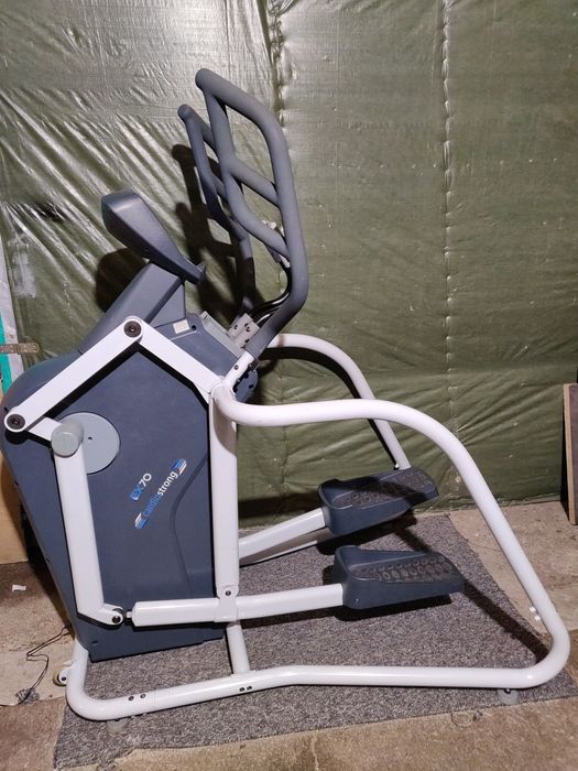 Orbitrek Cardiostrong EX70