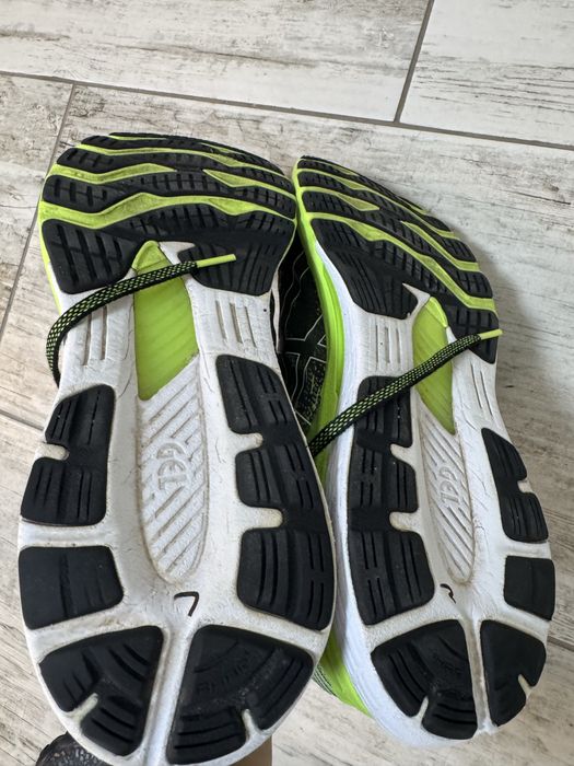Asics кросівки спортивні , 48 ,