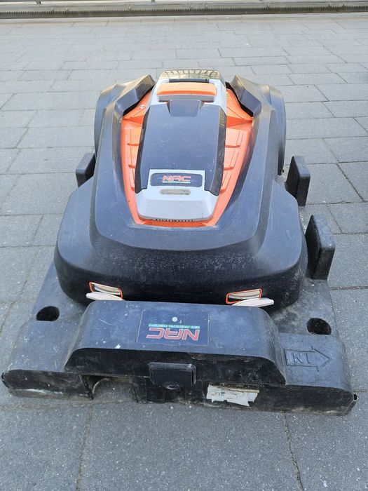 Robot koszący NAC RLM1500-NG | SPRAWNY | Doinwestowany (Paragony!)