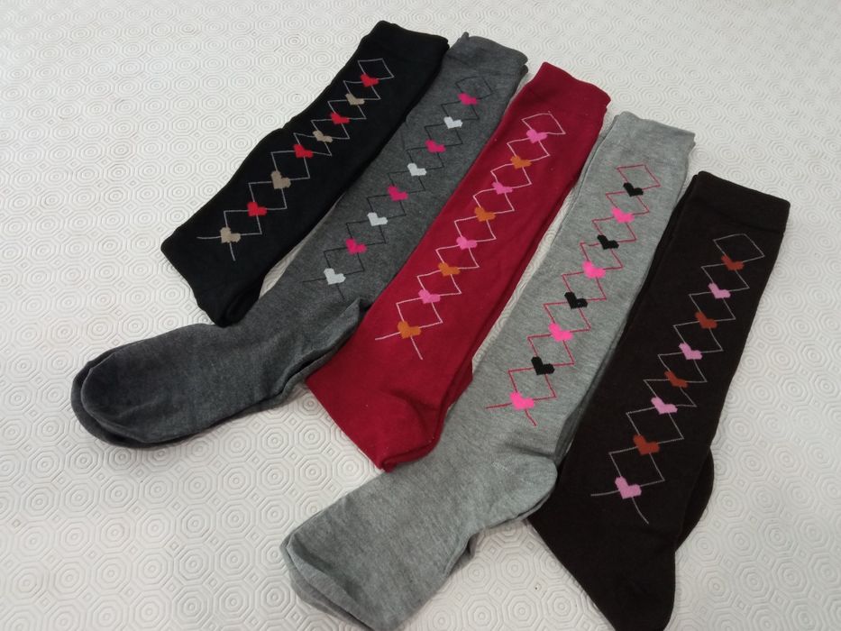 A estrear! - Meiias de inverno, cano alto - padrão texturado