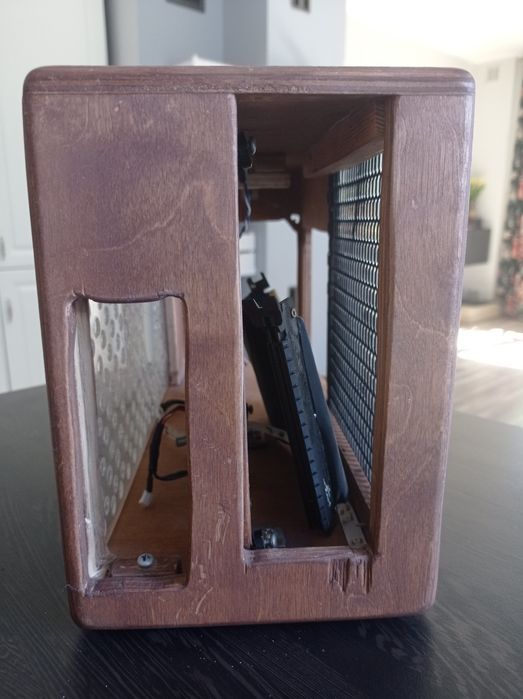 Obudowa mini ITX PC Drewniana Radio Custom