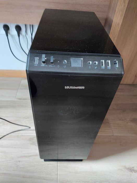 AMD Ryzen 5 3600X – 6 Cores, 12 Threads, 4.2GHz Turbo