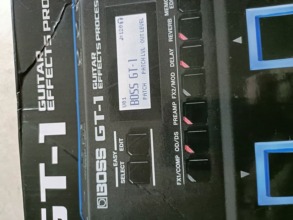 Procesor gitarowy BOSS