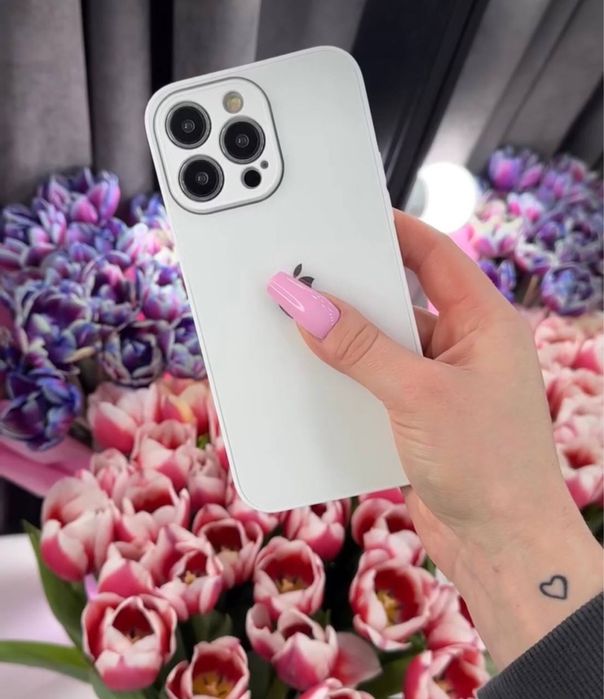 Белый чехол на Iphone 12 Pro Max