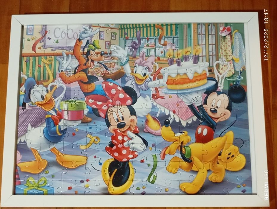 Puzzle with Frame436002339989770241