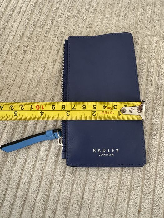 etui na karty z zamkiem Radley
