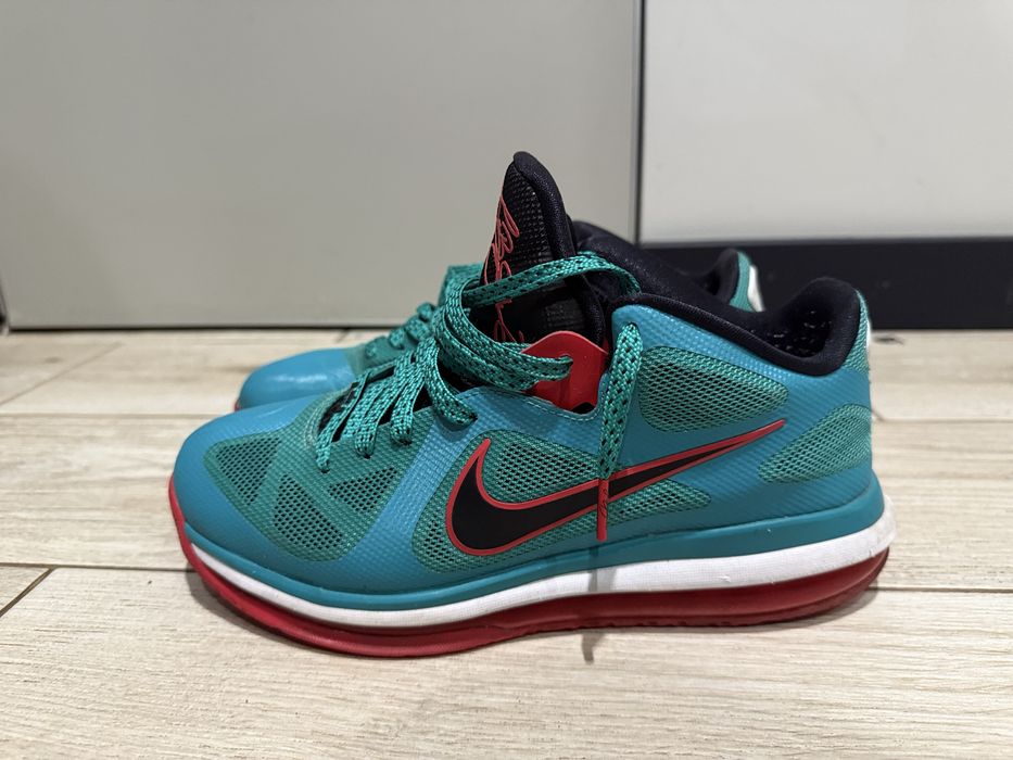 Баскетбольні кросівки Nike Lebron Ix Low Reverse Liverpool Turquoise