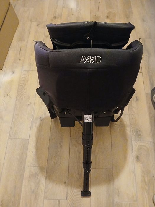 Fotelik axkid minikid  6miesiecy -5 lat do jazdy tyłem