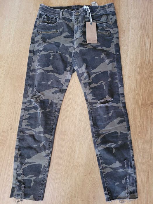 Spodnie damskie Zara