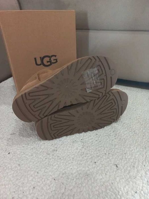 UGG Classic Ultra mini R.41