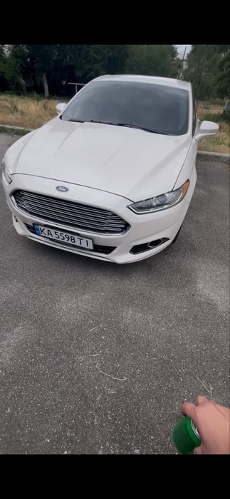 Ford Fusion розетка + гибрид + титаниум