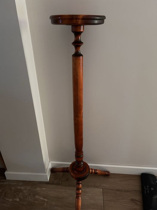 Kwietnik w stylu retro