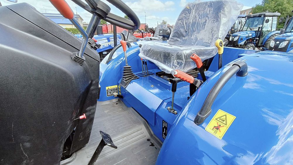 Мінітрактор трактор ДонгФенг404G2 Dongfeng 404G2