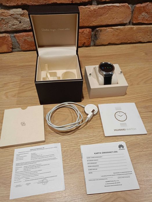 Huawei watch Classic SMARTWACH. Świetny stan, pasek skórzany, skóra.