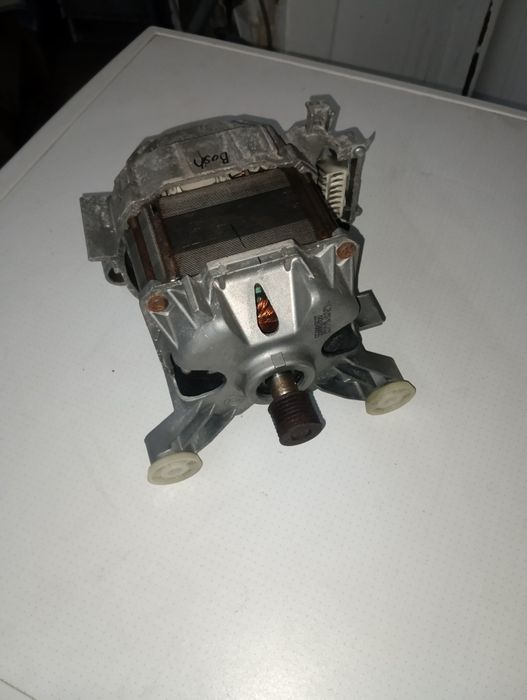 Мотор до пральної машинки bosch