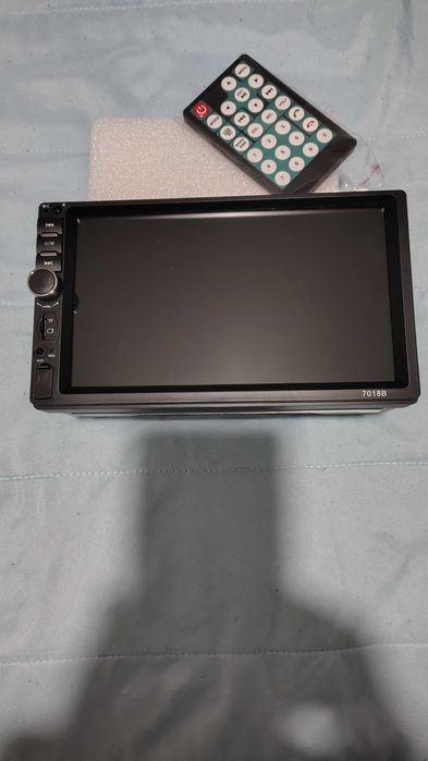 Multimedia para Automóvel com Ecrã Tátil de 7 polegadas, Bluetooth