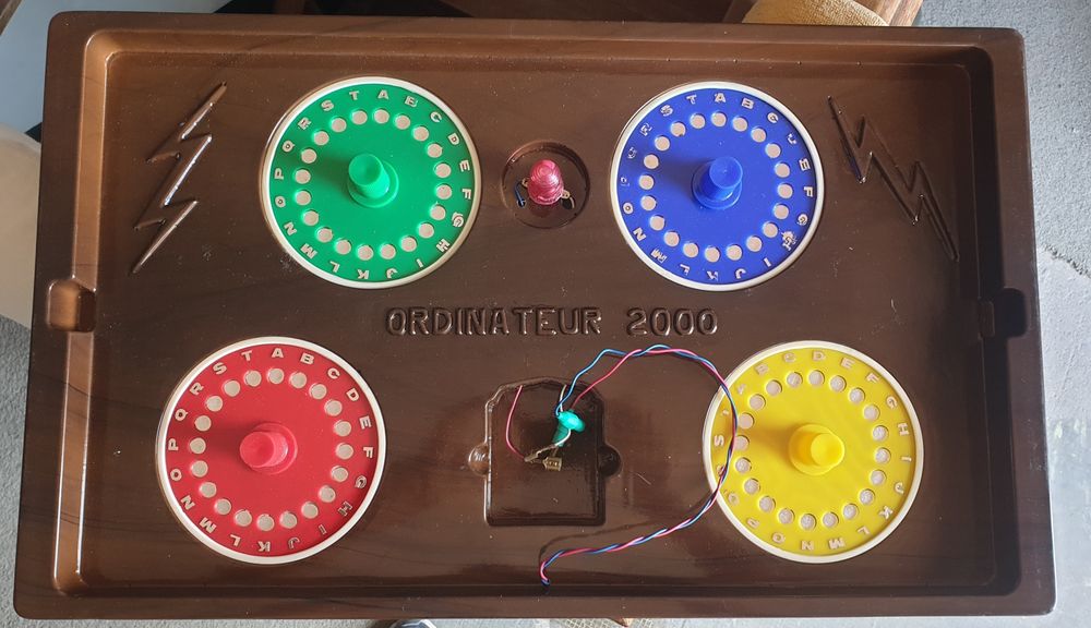 Jogo antigo ordinateur 2000464829045582090241