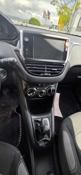 Peugeot 208 1.4HDI Disel