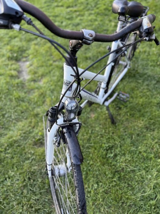 Bialy rower damka 28cali