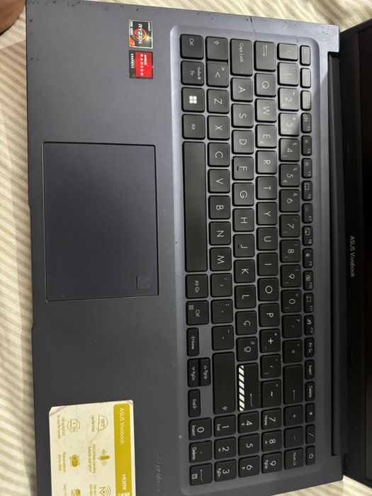 Portatil Asus vivobook