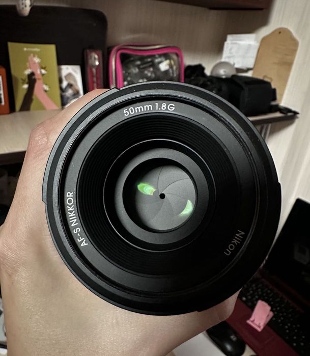 Обʼєктив nikkor 50 mm 1.8 af-s майже новий