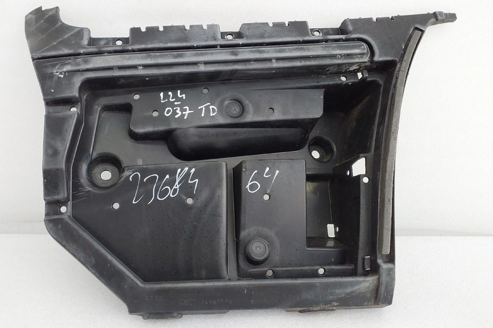 Guia de pára-choques trás direita BMW 3 Coupé (E92)