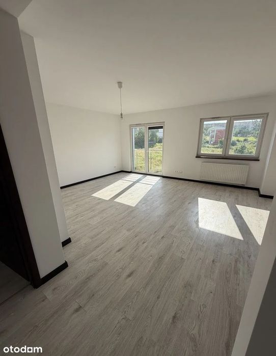 Bezczynszowy apartament w szeregowcu – komfort domu, wygoda mieszkania