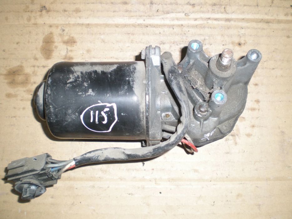 Motor limpa vidros frente RENAULT Twingo I (C06_)