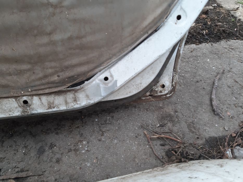 Двери правые крыша четверть Акцент 1993 до 1999