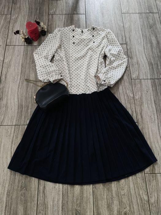 Sukienka midi plisowana vintage r, 42 stan idealny