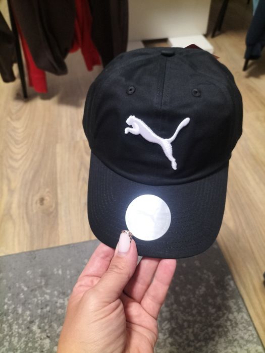 Czapka z daszkiem czarna puma