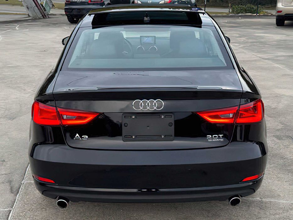 Audi A3      2015