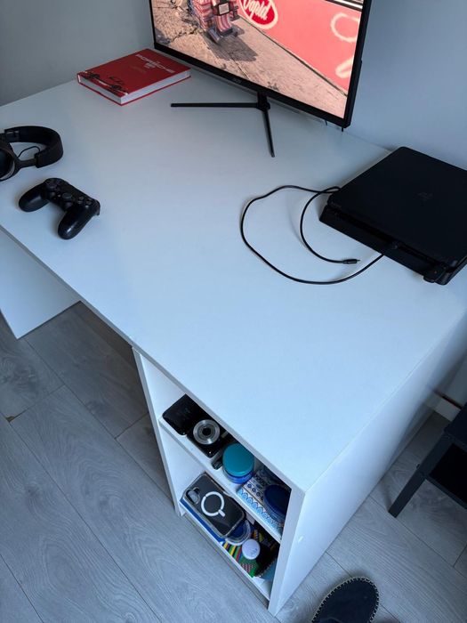 Secretária como nova