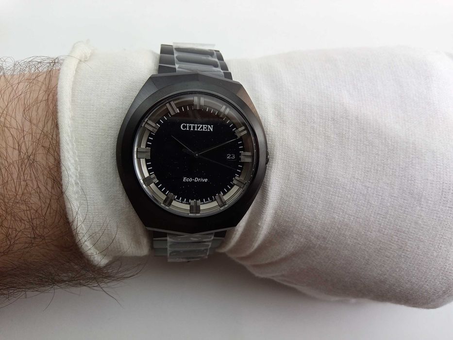 Японские мужские часы Citizen Eco-Drive BN1015-52E, сапфир, годинник