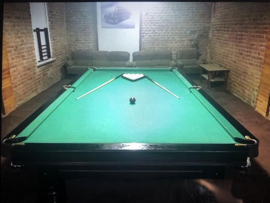 Більярд 11 футів