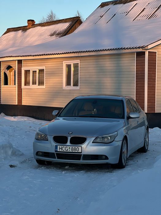 Продам бмв е60 3.0