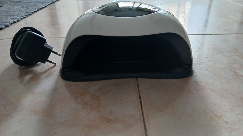 Máquina para unhas de gel
