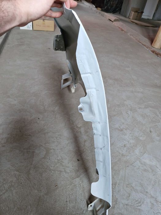 Крило Міцубісі mitsubishi екліпс крос оригінал