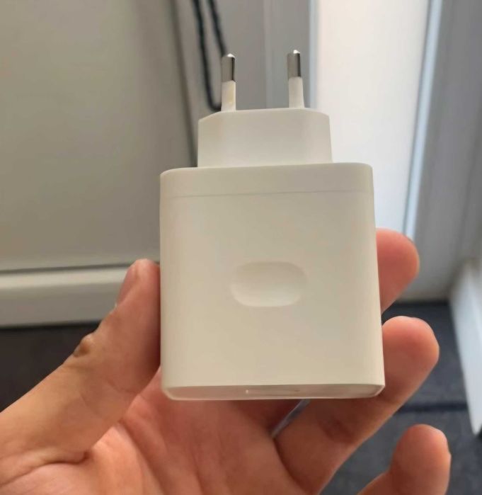 Oppo Find X5 Pro – 12GB RAM / 256Gb + Acessórios