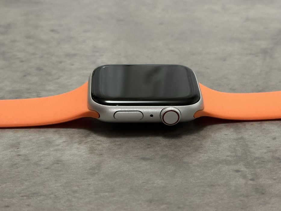 Apple watch SE 1 44mm LTE