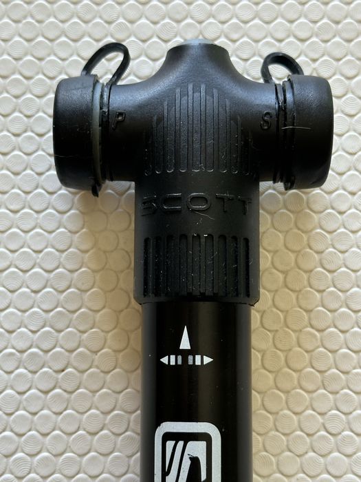 Bomba de ar manual SCOTT para BTT