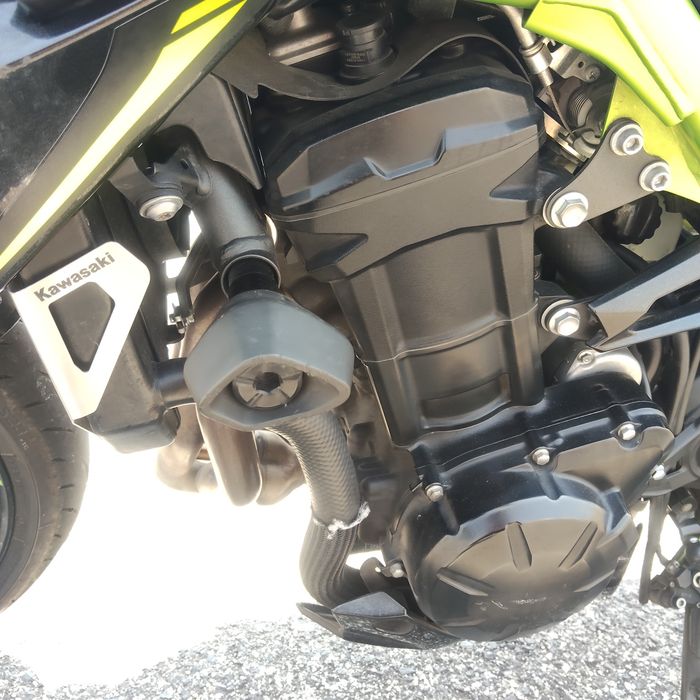 Kawasaki Z900 12/21