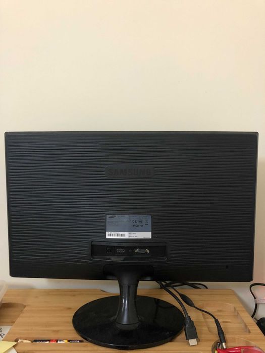 Monitor Samsung 22” S22D300HY
