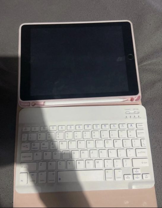 Ipad 6ª geração-32 gb