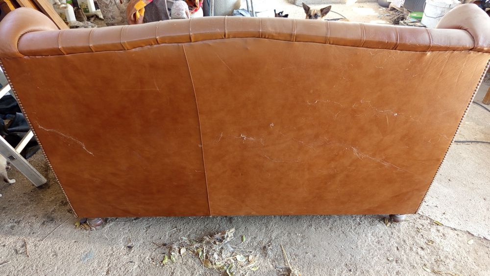 Sofá de pele quase novo