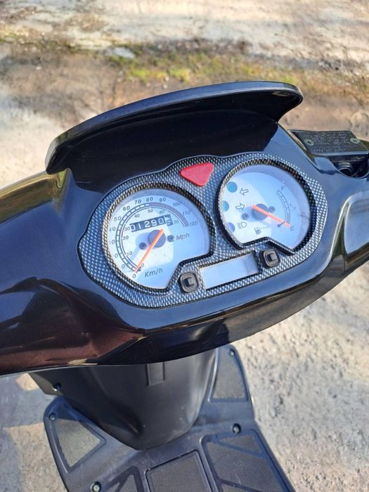 Практически новый скутер!!!